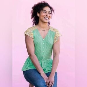 Matilda Jane women’s blouse Medium top shirt free to be polka dot floral green